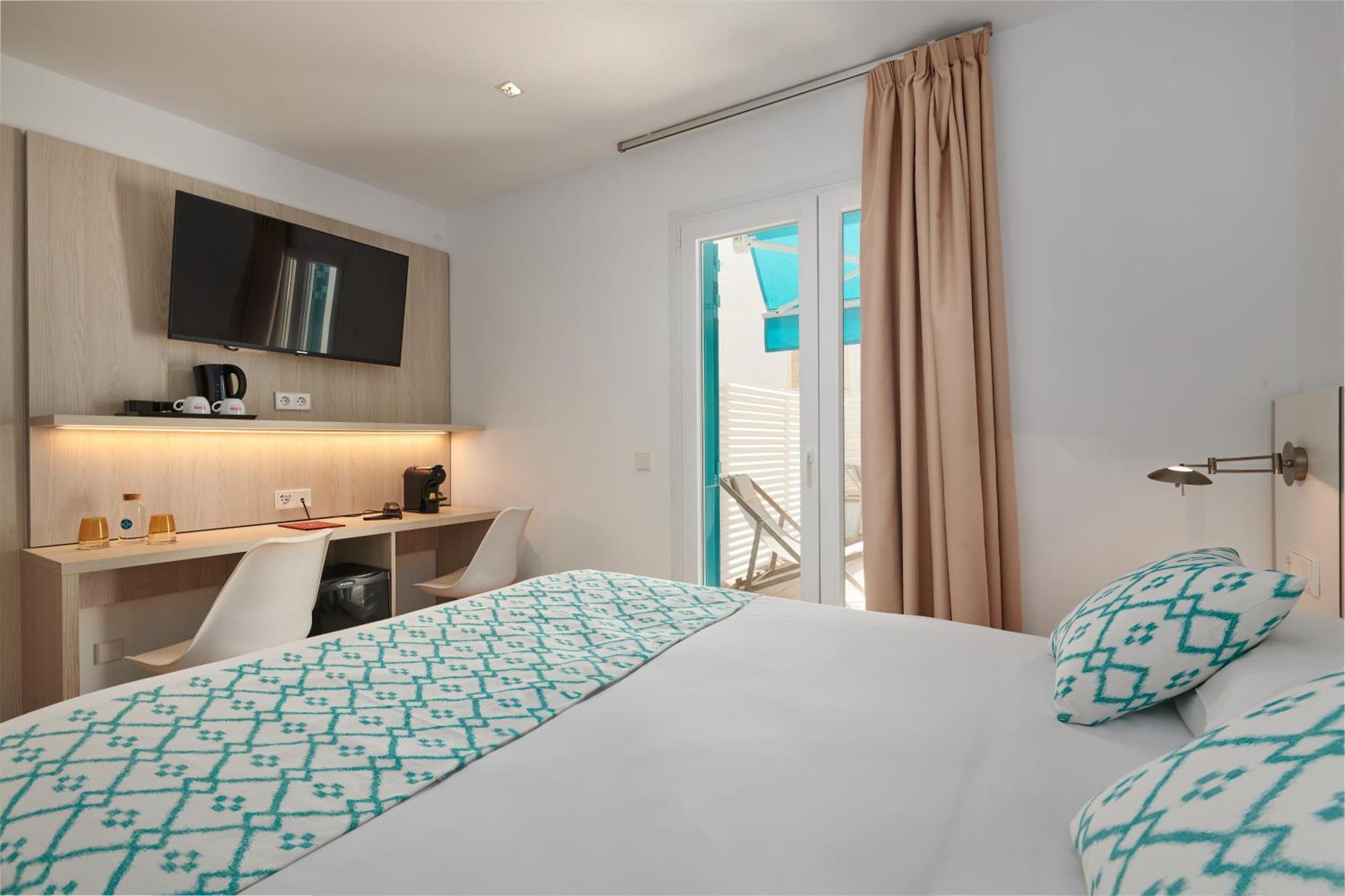 Hotel Colonial 콜로니아 산트 호르디 외부 사진